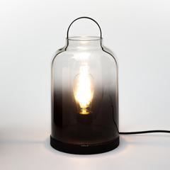 Lampe à poser , oki pas cher